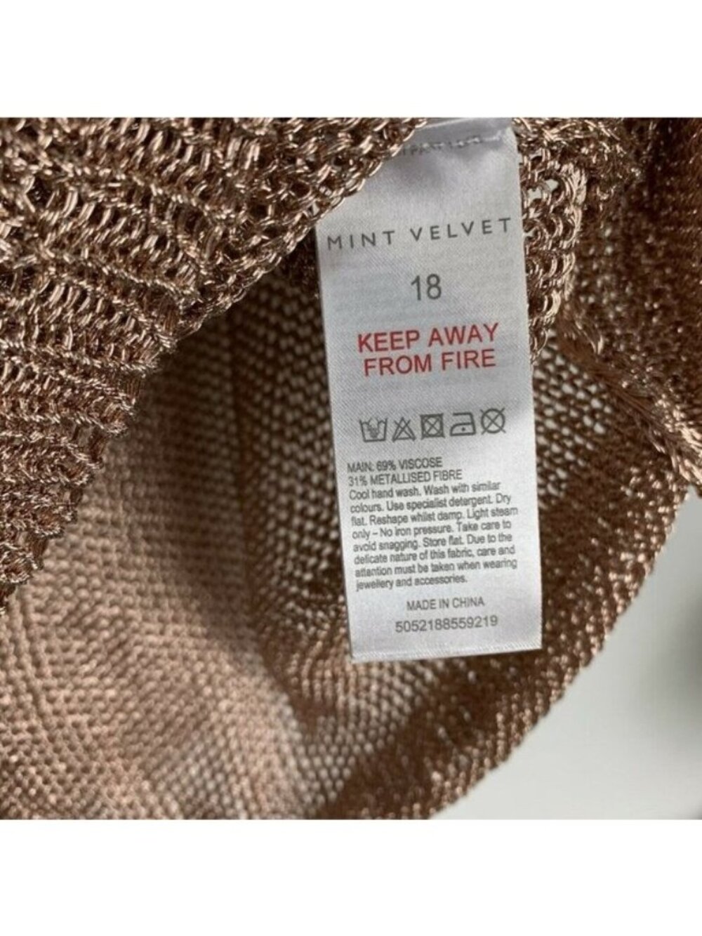✨3/$30 Mint Velvet UK 18 US 14 Rose Gold Metallic Fiber Blend Open Knit Top - Picture 3 of 6